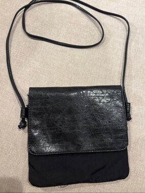 Urban Oxide Sleek Black Leather-Trim Crossbody Bag